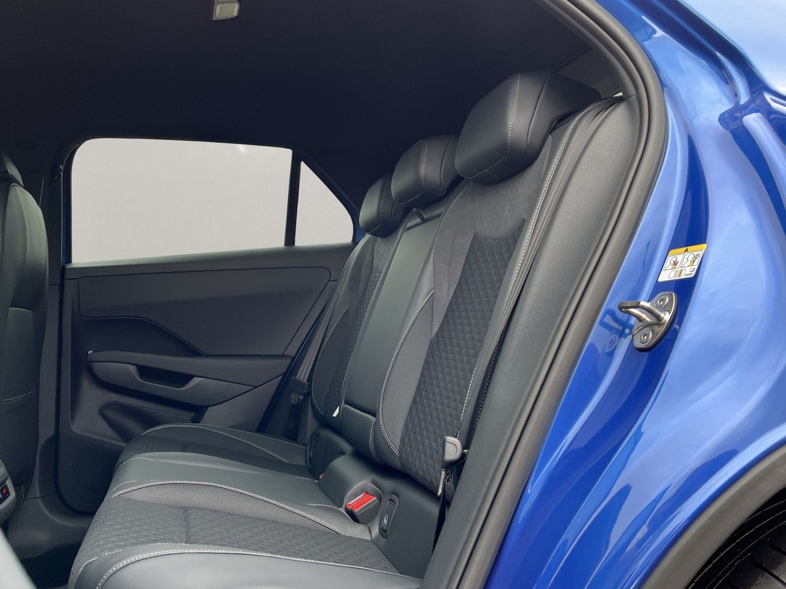 Volkswagen T-Roc - Bild 10