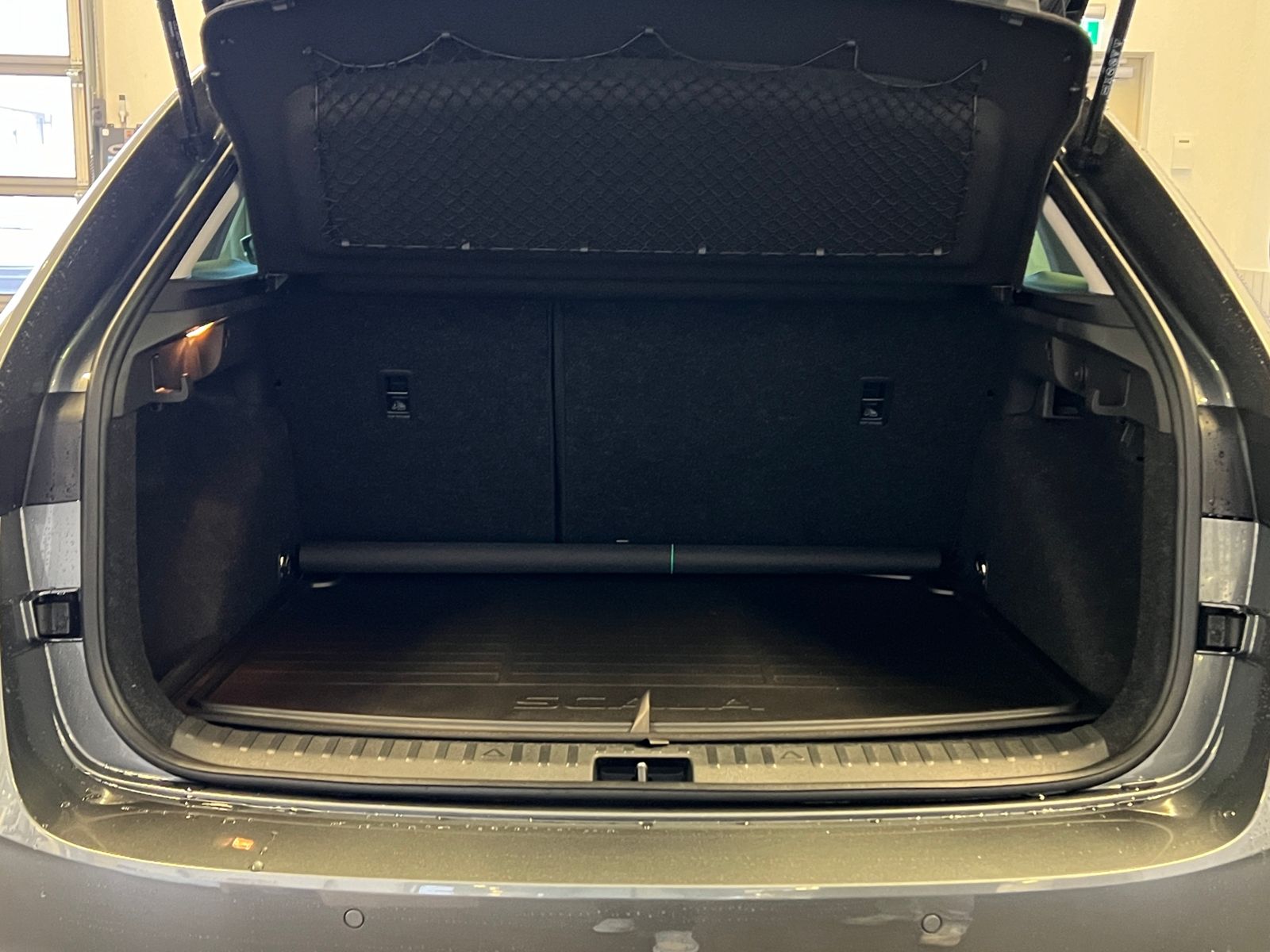 Fahrzeugabbildung SKODA Scala Tour 1.0 TSI DSG *Matrix-LED, Navi, Sitzhz