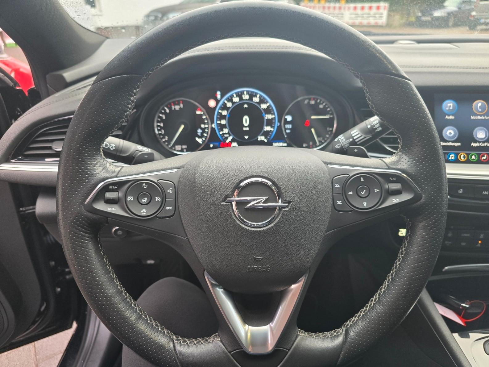 Opel Insignia B Sports Tourer GSi 4x4