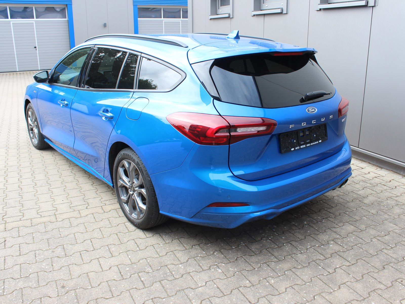 Fahrzeugabbildung Ford Focus ST-Line X 1,0 EcoBoost Mild-Hybrid