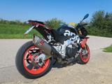 Aprilia Tuono V4 1100 Factory - APRILIA TUONO FACTORY