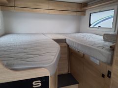 Chausson S 697 Sport Line, Automatik
