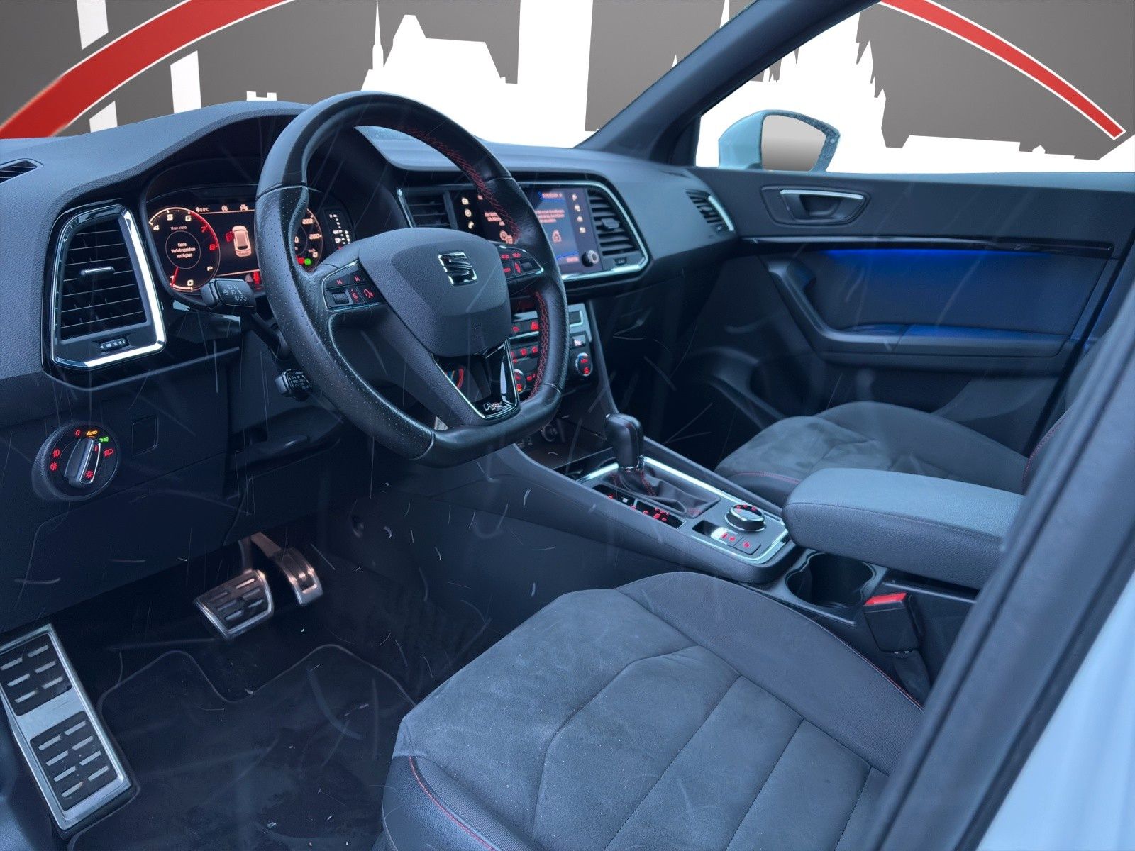 Fahrzeugabbildung SEAT Ateca 1.5 TSI FR DSG LED/NAVI/SHZ/SHZ/AHK