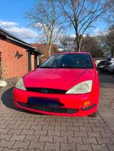 Ford Focus - Ford Focus aus 1999: Kombi
