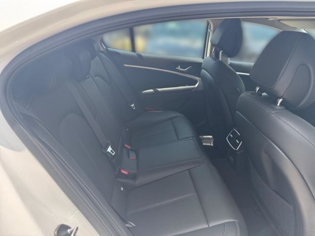 Fahrzeugabbildung Genesis G70 Shooting Brake 2.2D RWD Premium Navi Leder L