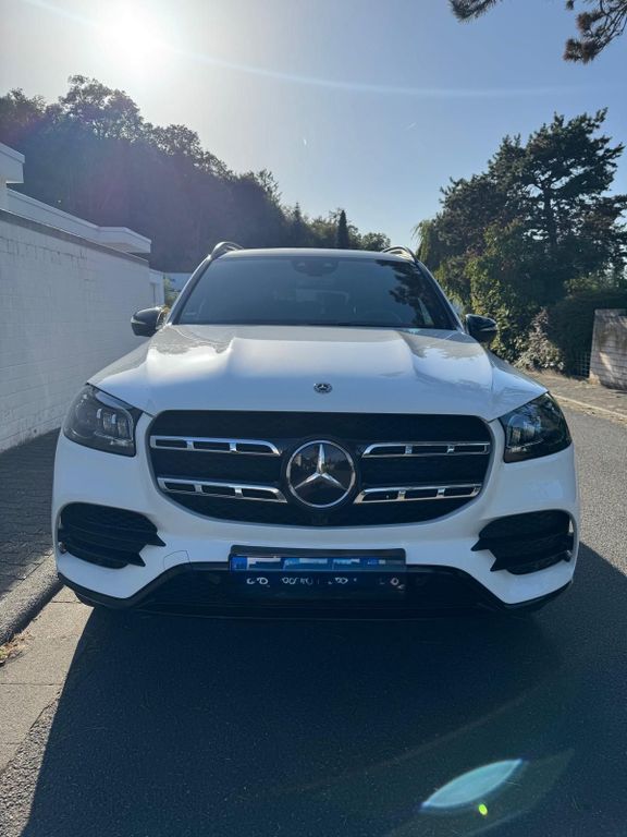 Image of Mercedes-Benz GLS 400