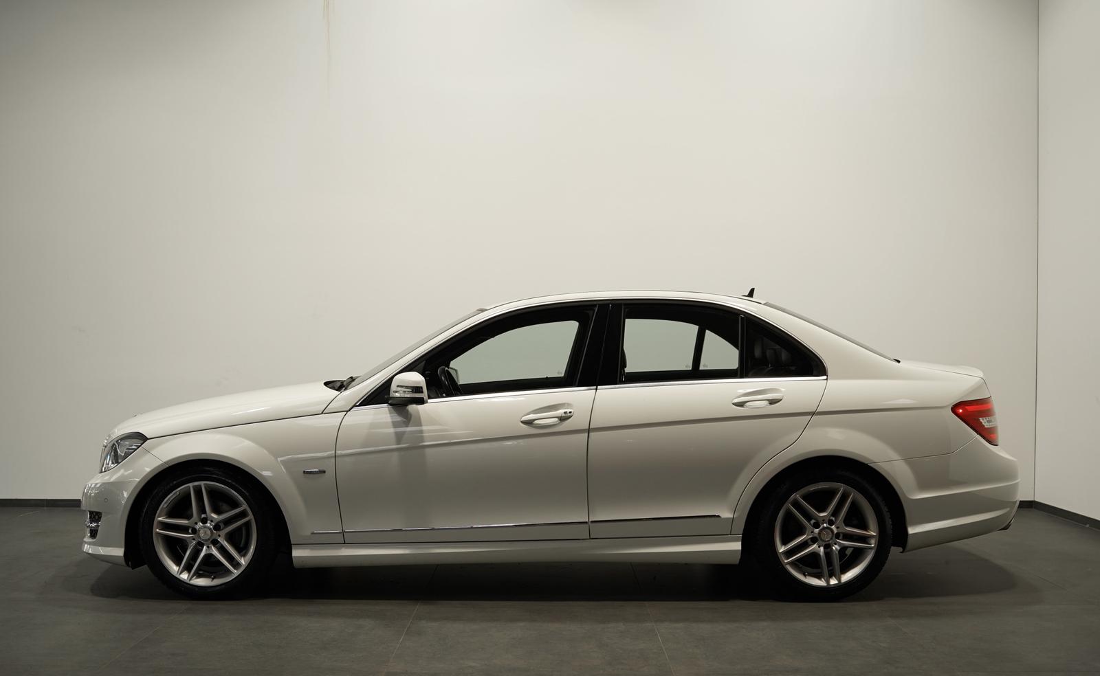 MERCEDES-BENZ CLASSE C 200 CGI 184ch BVA AMG LINE - BI-XÉNON - GPS COMAND - CUIR - SIÈGES CHAUFFANTS - CLIM 3 ZONES