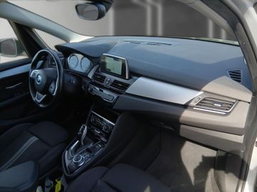 BMW 218 Active Tourer - 12