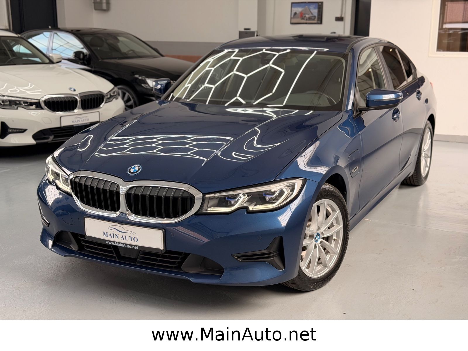 BMW 320e Lim LASER/SportSitz/SPUR/ACC/KeyGO/DigTacho