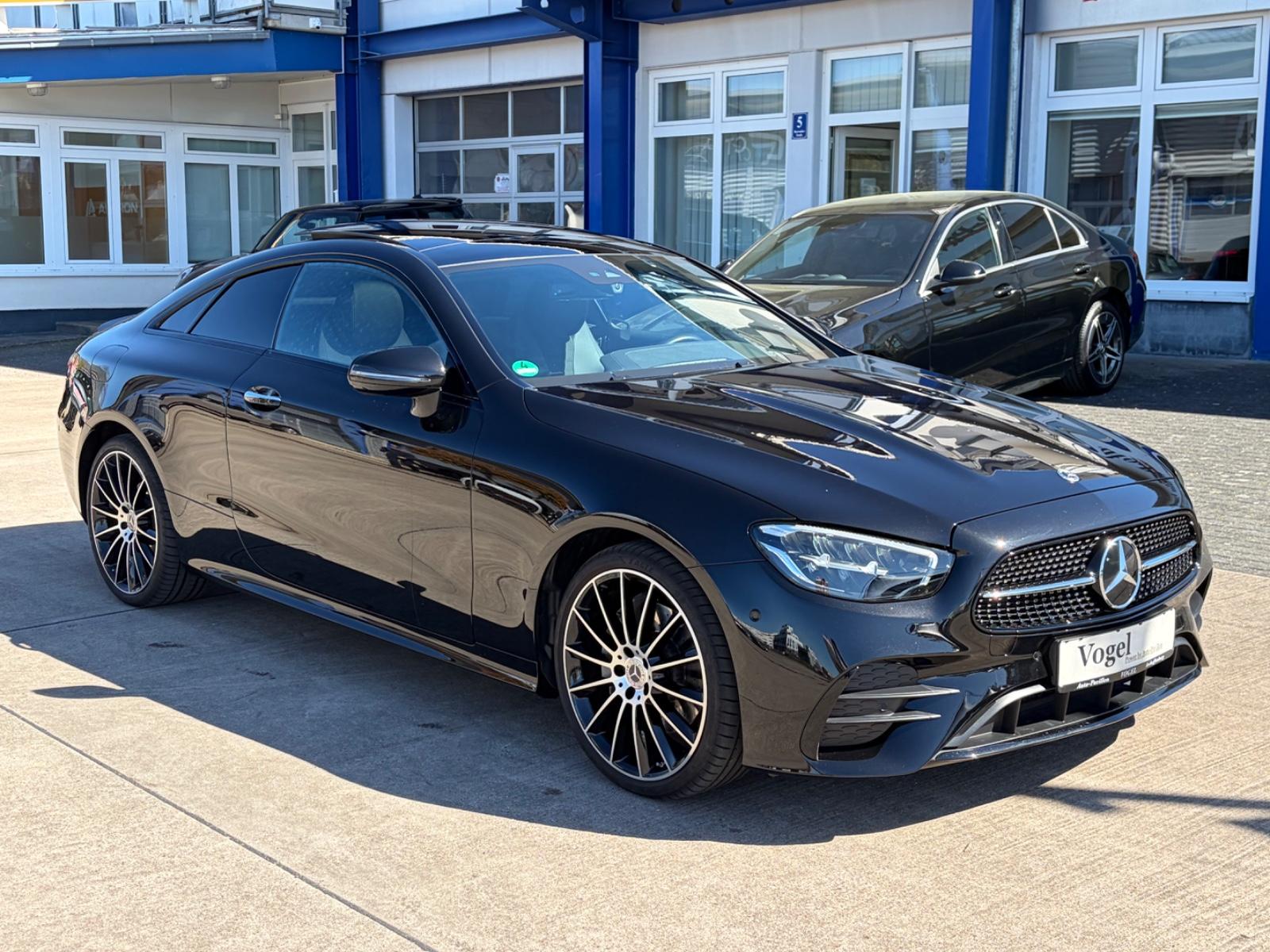 Mercedes-Benz E 300 d 4M Coupe NIGHT/PANO/AMG-PAKET