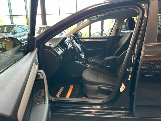 Skoda Octavia *2-ZONEN*SZHZ*NAVI*TEMPO*PDC*