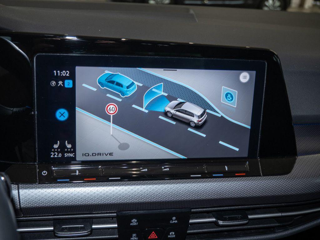 Volkswagen Golf VIII 1.5 TSI Active Klima Navi R-Kam AHK, миниатюра 12