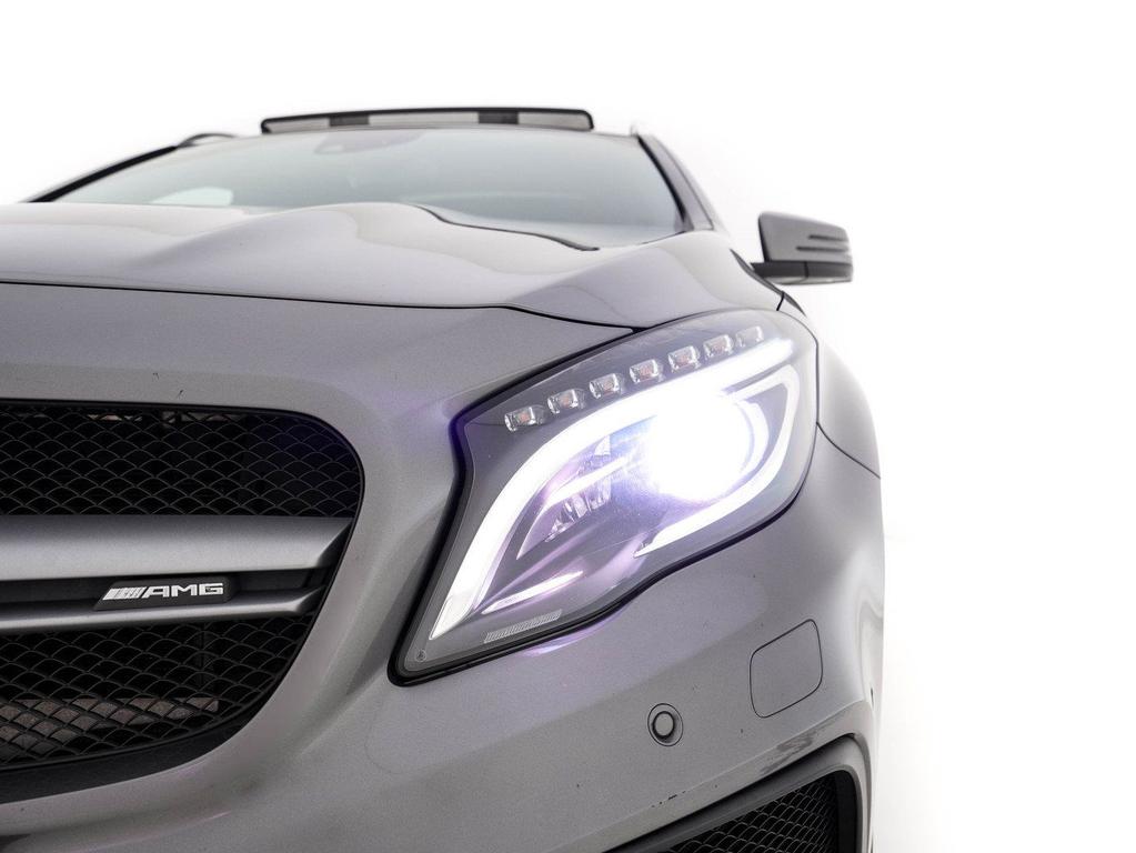Mercedes-Benz GLA 45 AMG