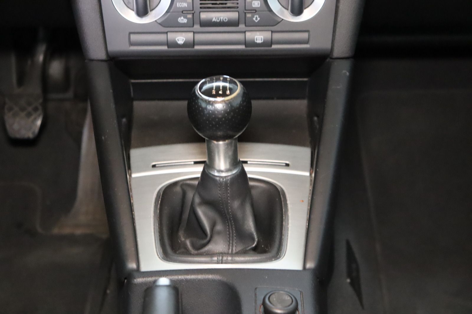 Fahrzeugabbildung Audi A3 Sportback 2.0 TDI quattro S line Sportpaket p
