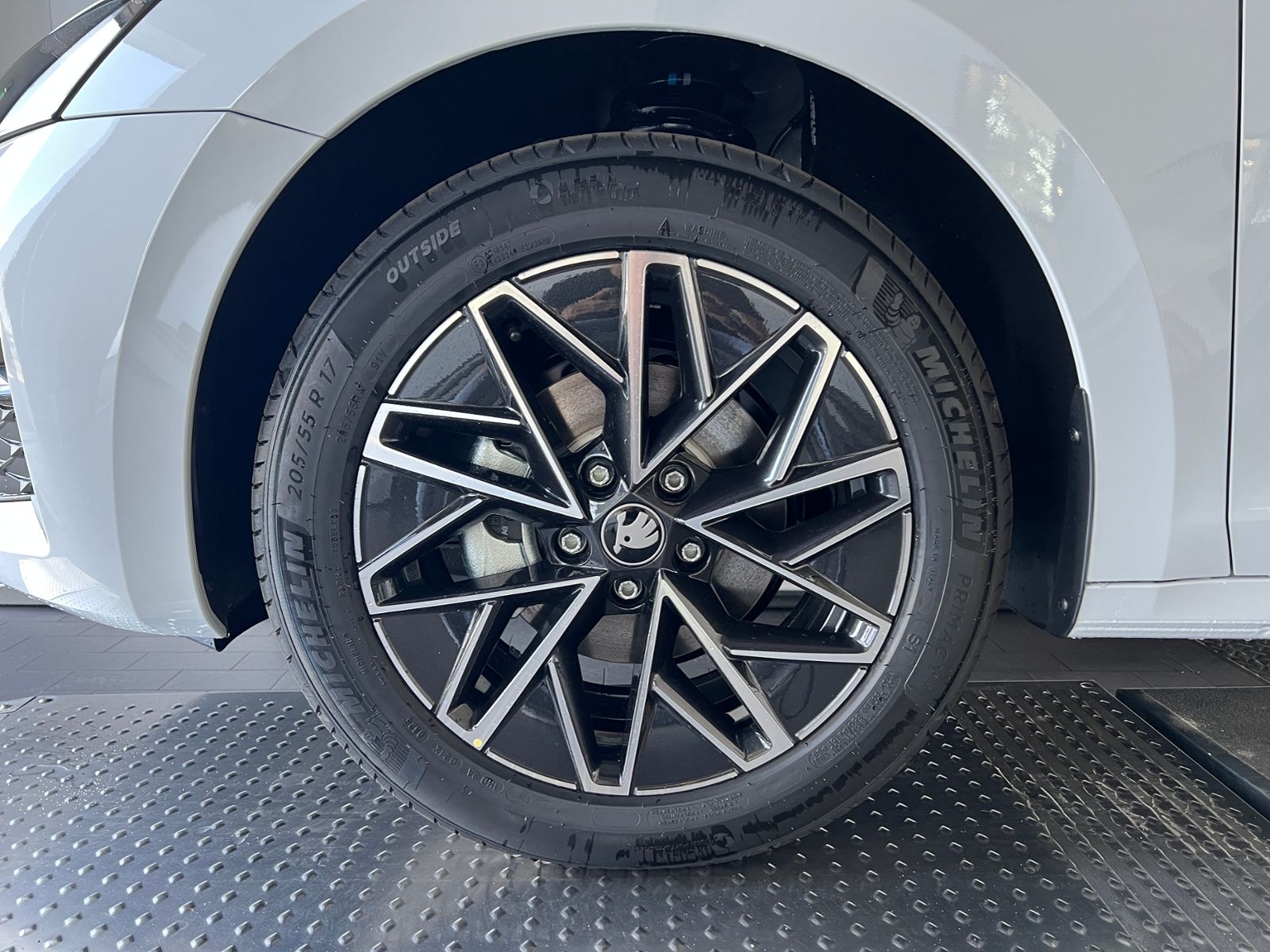 Fahrzeugabbildung SKODA Octavia Combi Balance 2.0 TDI DSG *AHK,Rückfahrk