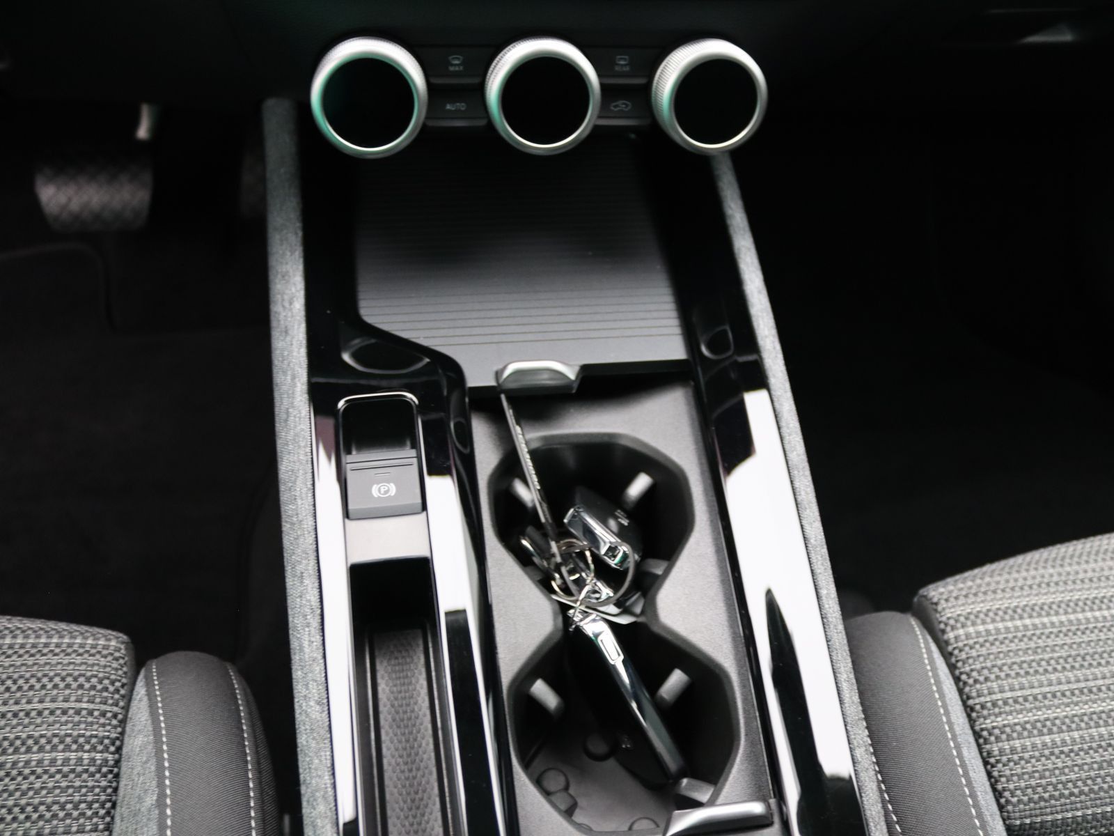 Skoda Superb - Bild 15