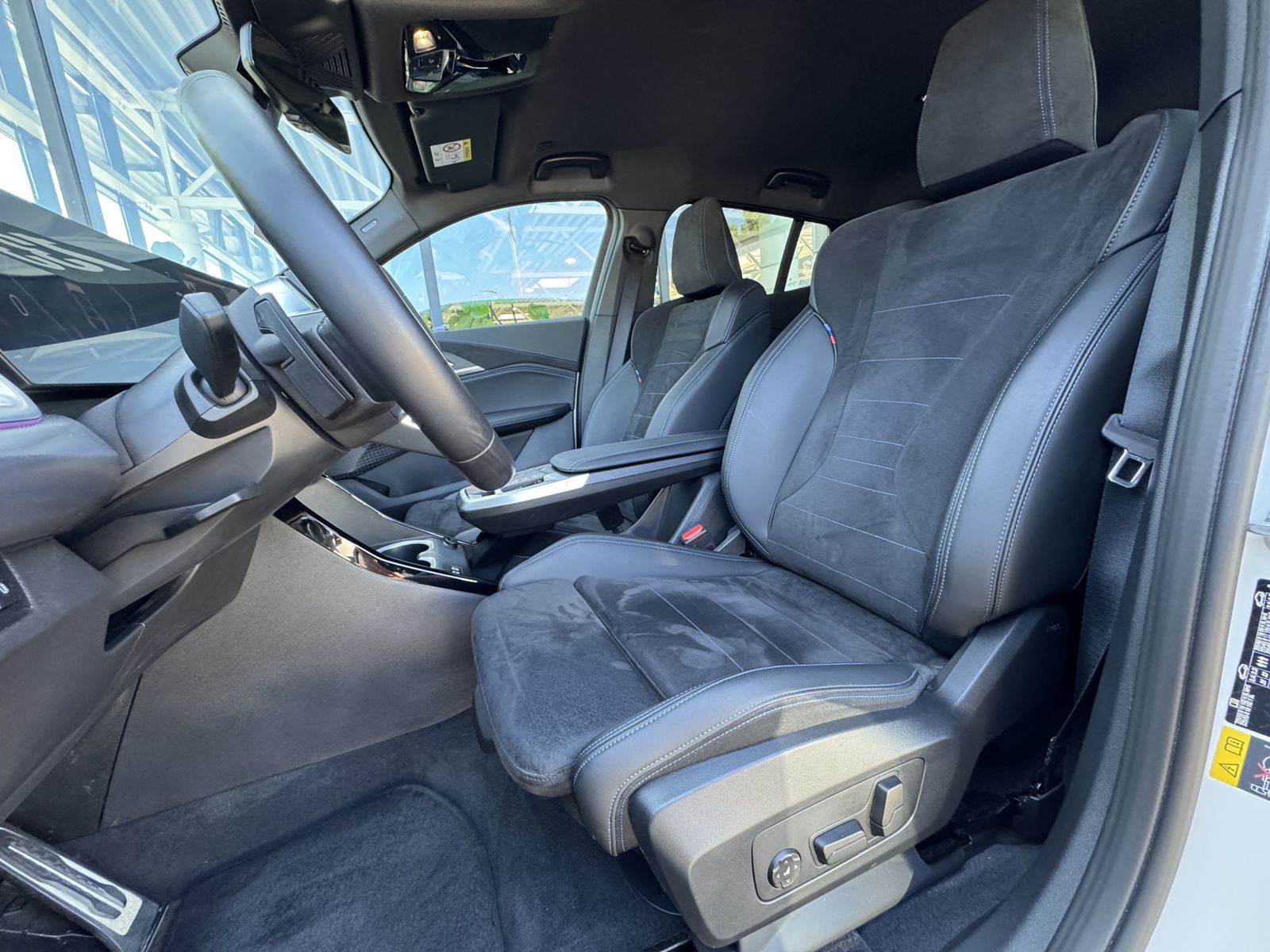 BMW iX2 - Bild 5