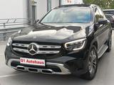 Mercedes-Benz GLC 200d PANO/HEADUP/DIGCOCKPIT/360/TRITTBRETTER - Mercedes-Benz GLC 200 Gebrauchtwagen in Berlin