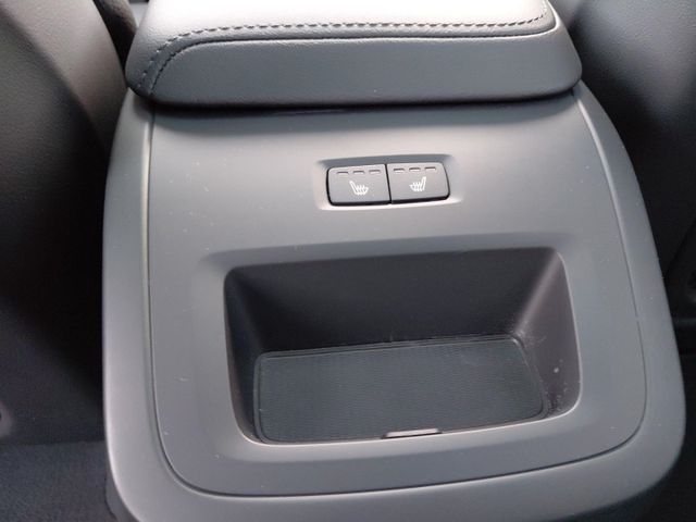 VOLVO V60 B4 (Bild 26 von Array)
