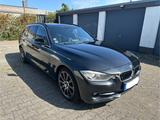 BMW 318d Touring Sport Line Sport Line - BMW 318 von privat