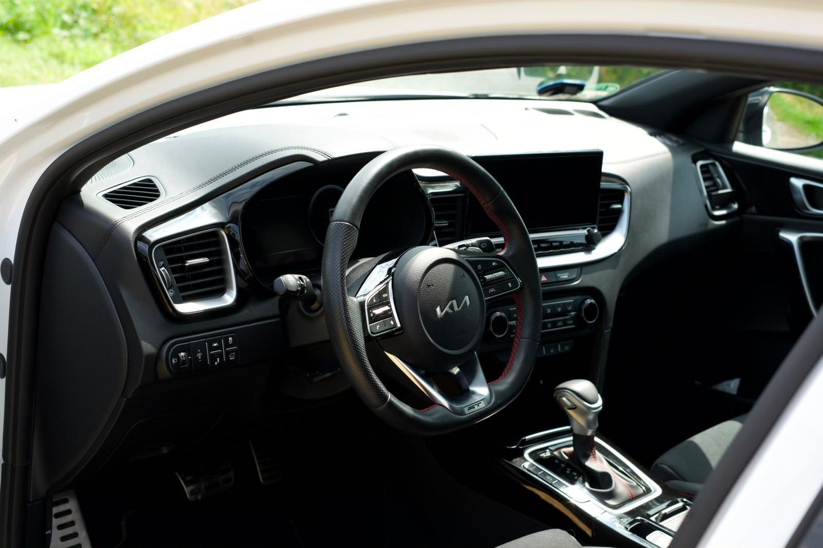 Kia pro_cee'd / ProCeed 1.6 T-GDI DCT GT GT