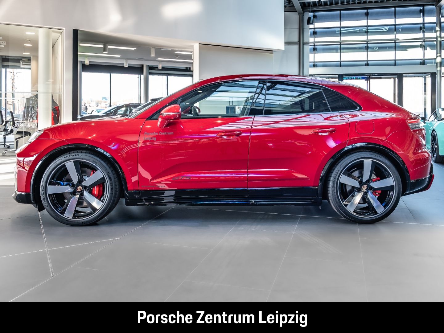 Porsche Macan - Bild 2