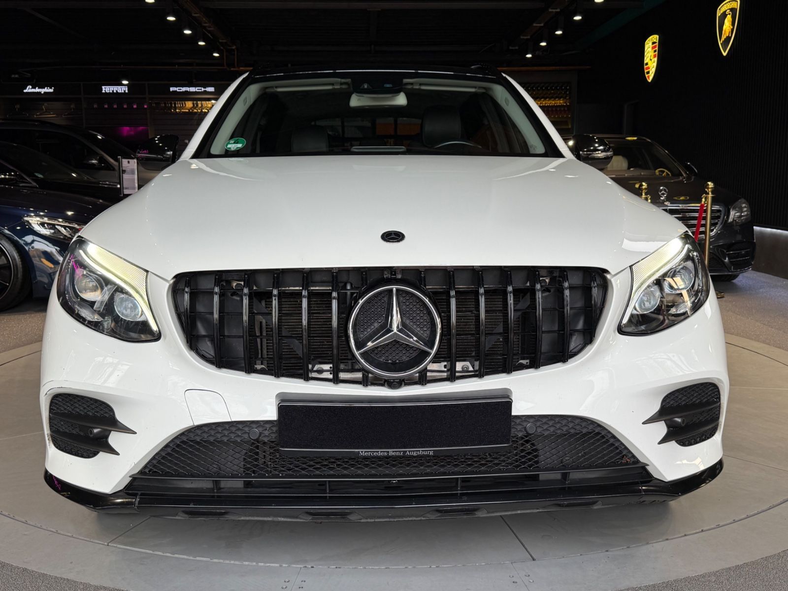MERCEDES-BENZ GLC 220 d 4M AMG*PANO*NAVI*LEDER*AIRMATIC*KAM*