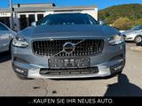 Volvo V90 Cross Country Pro AWD - blaue Volvo V90 Cross Country