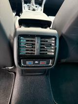 Volkswagen Passat Variant Comfortline Start-Stopp R-Line - Volkswagen Passat Variant in Stuttgart