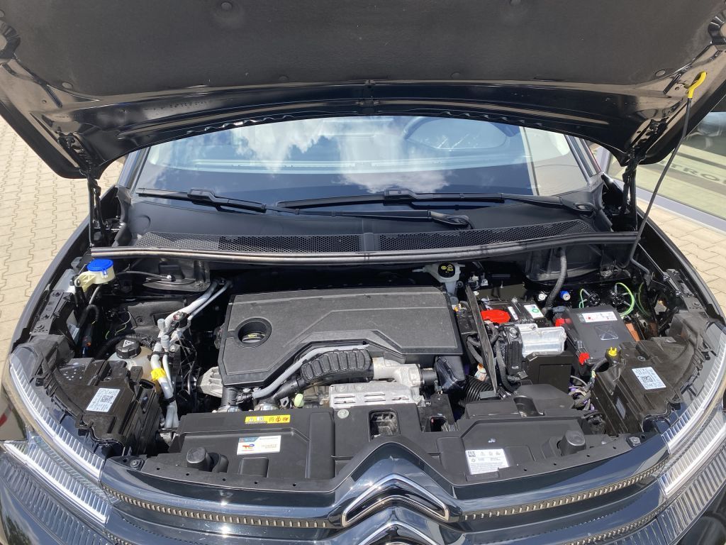 Fahrzeugabbildung Citroën C5 Aircross Hybrid 145 Automatik MAX *Allwetter*