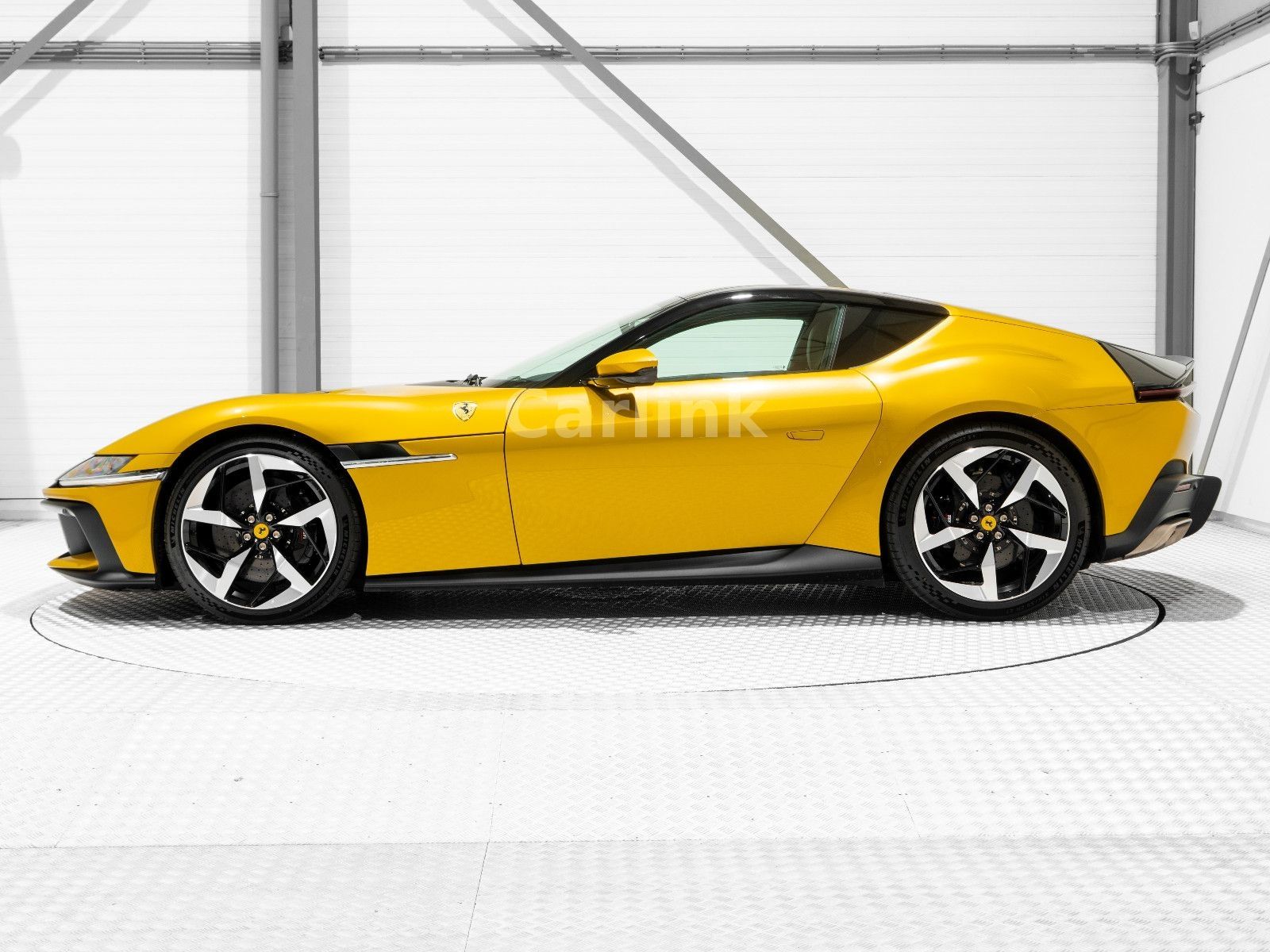 Ferrari 12Cilindri -PANO-LEDS-LIFT-PASS. DISPLAY-GIALLO- imagem 2