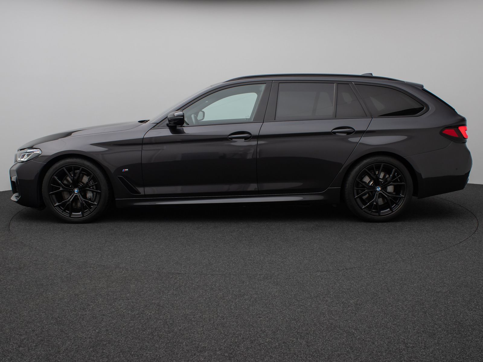 Fahrzeugabbildung BMW 540d xD M Sport Kamera Laser HUD DAB H/K Komfort