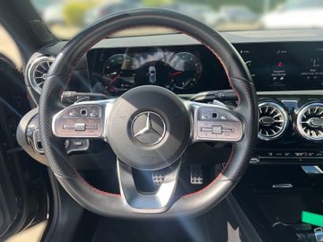 Mercedes A 180 - 11
