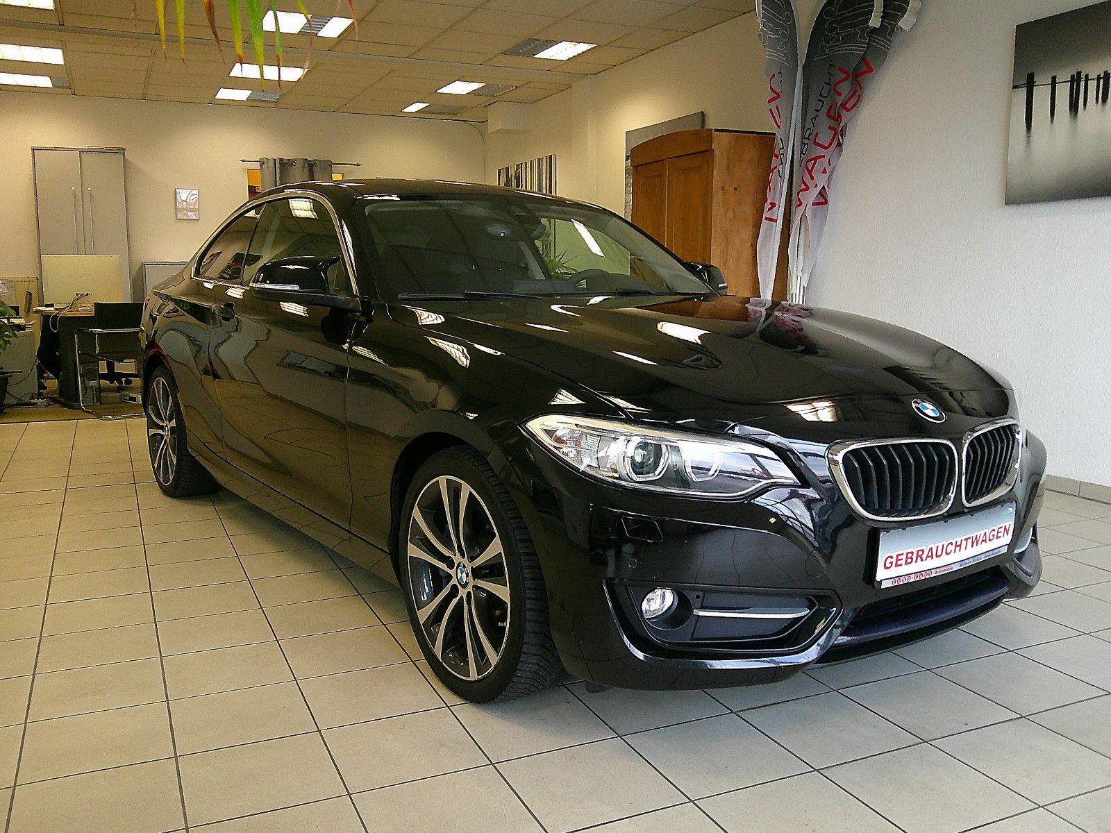 Fahrzeugabbildung BMW 230 i Sport Line / NAVI / KAMERA/ Stage 1+ 311PS