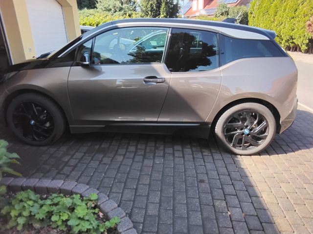 BMW i3 (120 Ah), 125kW -