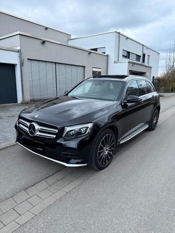 MERCEDES-BENZ GLC 250 d 4MATIC AMG Line Autom. AMG Line