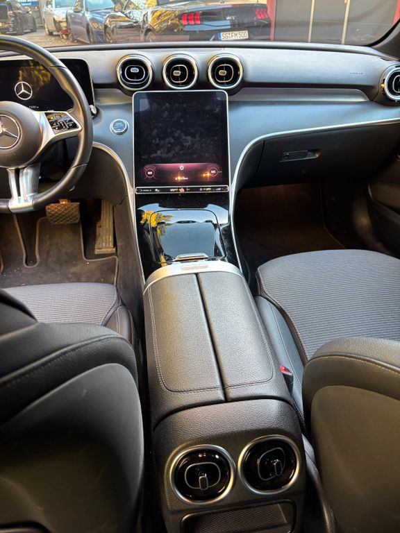 MERCEDES-BENZ C-Class 2023