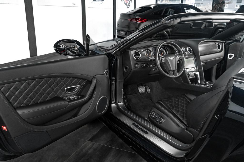 Bentley Continental GTC