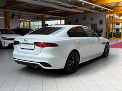 JAGUAR XE R-Dynamic S|ACC|HUD|SHZ|PDC|LED|DAB|BT|Kamera