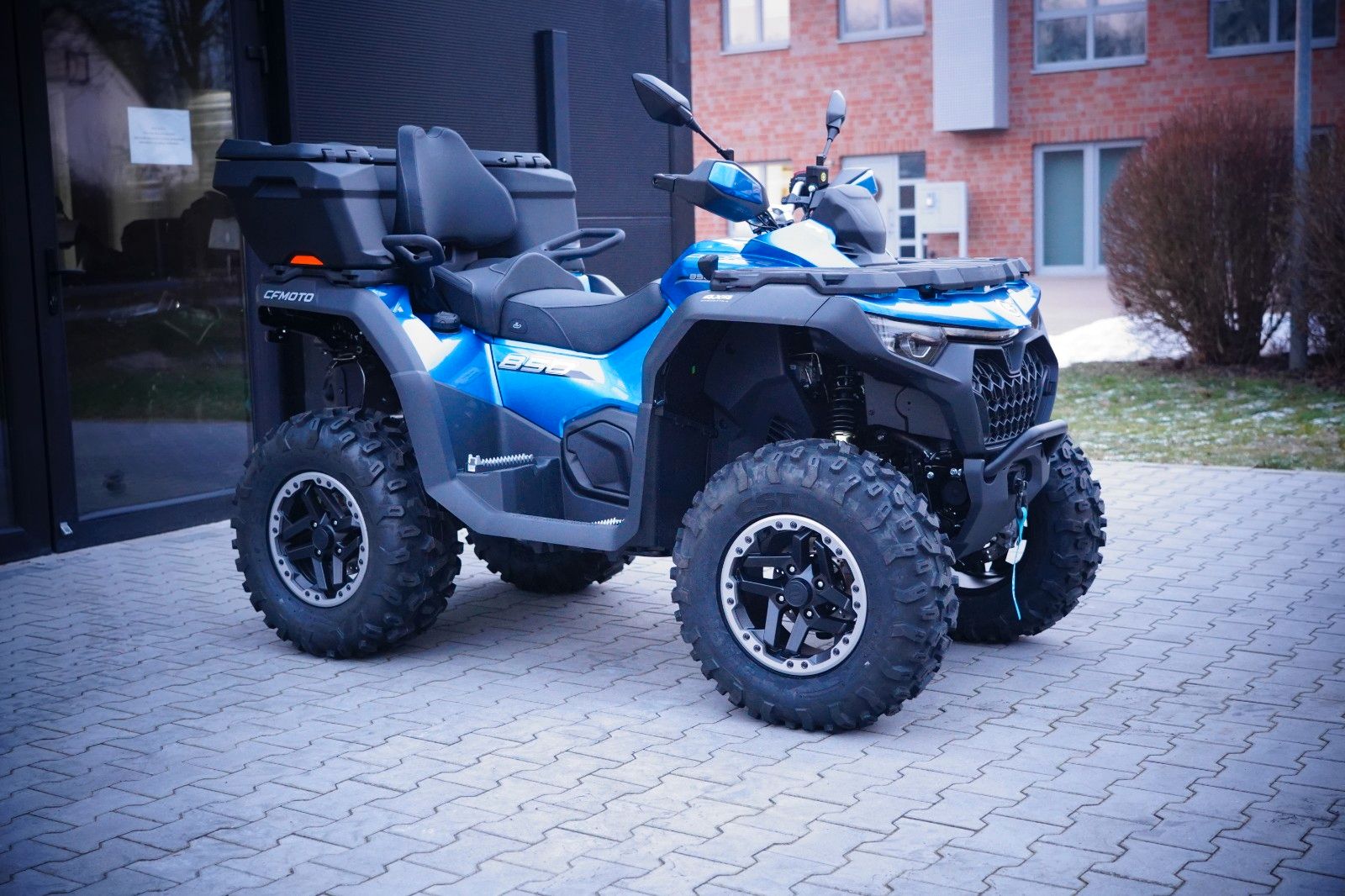 Fahrzeugabbildung CFMOTO CForce 850 PRO incl. Koffer 4 J. Garantie