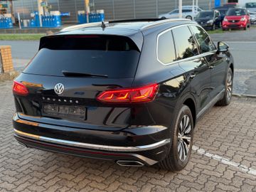 Volkswagen Touareg - 10