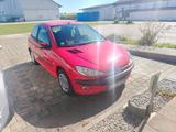 Peugeot Auto zu verkaufen - Peugeot Expert mit Benzin-Antrieb