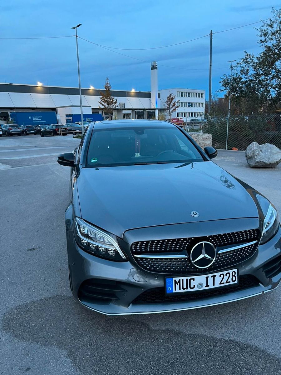 MERCEDES-BENZ C C300 AMG Autom. -