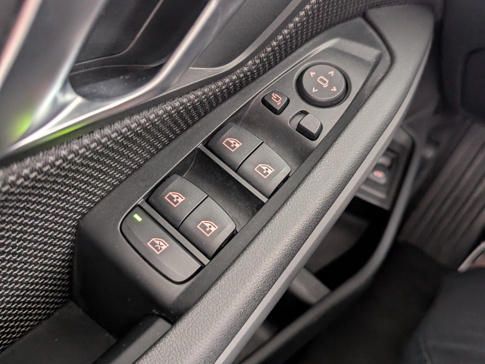BMW 3 Series d xDrive Advantage LED+NAVI+SHZ+RFK+TEMP+BC, миниатюра 24