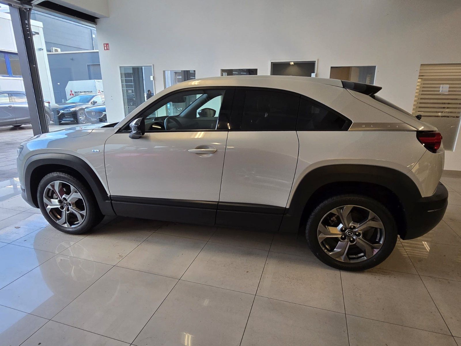 Mazda MX-30 - Bild 3