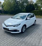 Toyota Auris 1,2-l-Turbo*2-Zonen Klima*RKF... - Toyota Auris in Bielefeld