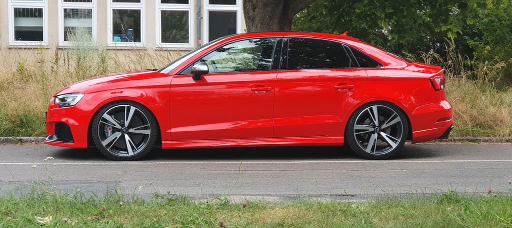 Image of Audi RS3