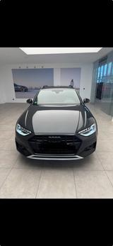 Audi A4 Allroad 45 TFSI Voll!HuD/StdHzg/SitzLüft/AHK - Audi A4 Allroad aus 2024
