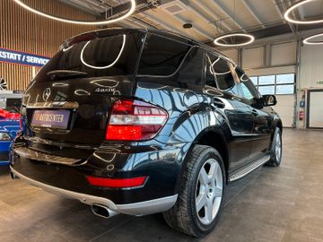 Mercedes-Benz ML 320 CDI *AHK*Klima*Navi*CD-Player*Freisprech*