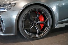 AUDI RS6 performance | B&O Advanced | Ceramics | Pano AUDI RS6 performance | B&O Advanced | Ceramics | Pano